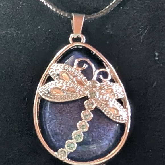 18 " Blue and Silver Dragonfly Pendant Necklace - Picture 3 of 5